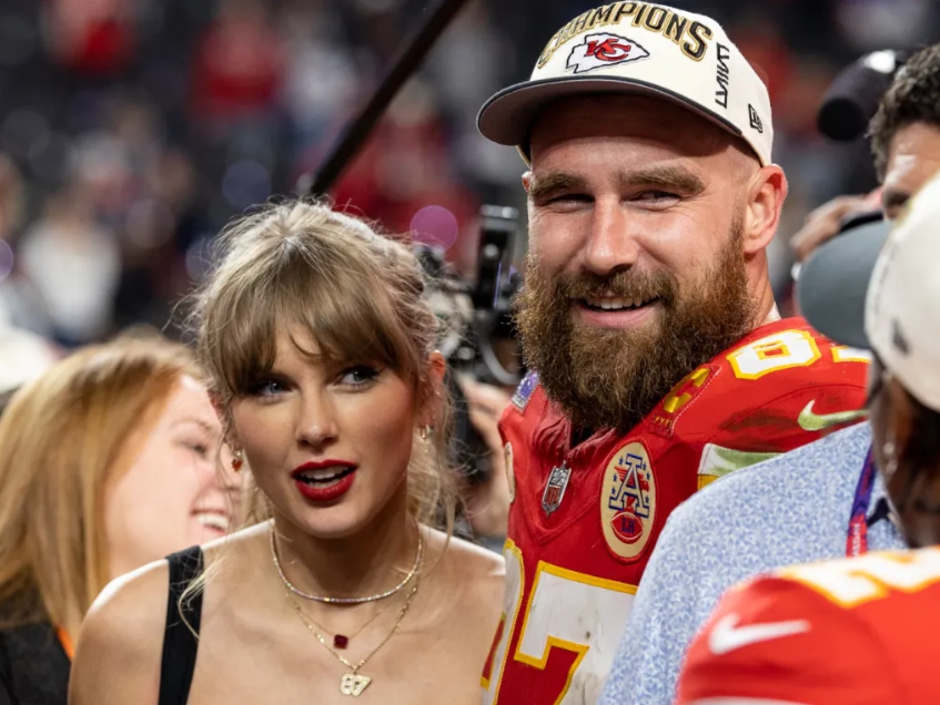 Taylor-Swift-And-Travis-Kelce