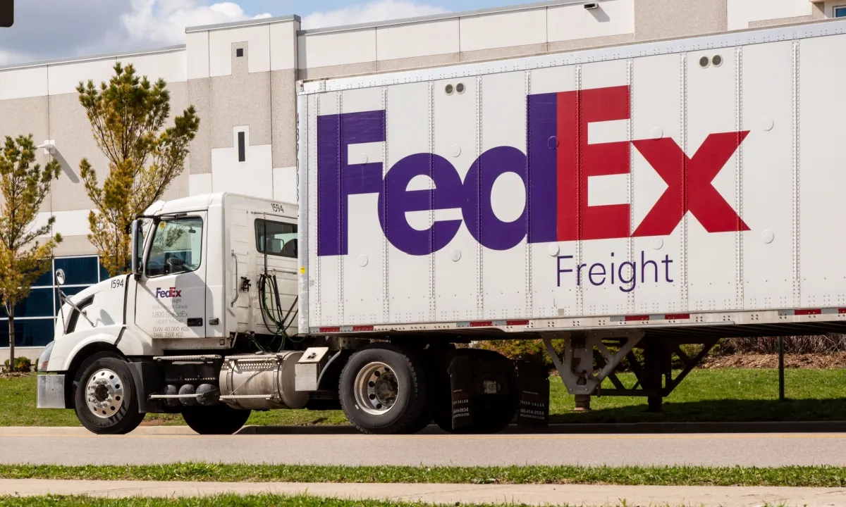 Works-FedEx-Drop-Off